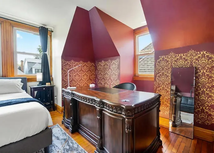 3-story Historic With Steam Shower And 3 King Beds In Walkable Shadyside * Pittsburgh